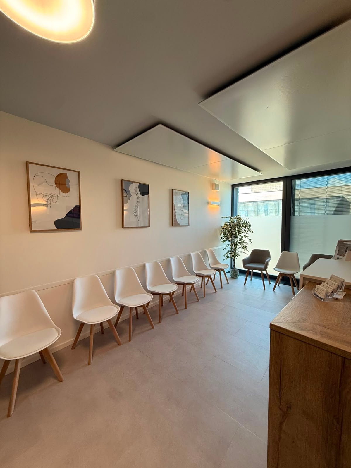 Salle d'attente de Jonction Santé, Genève